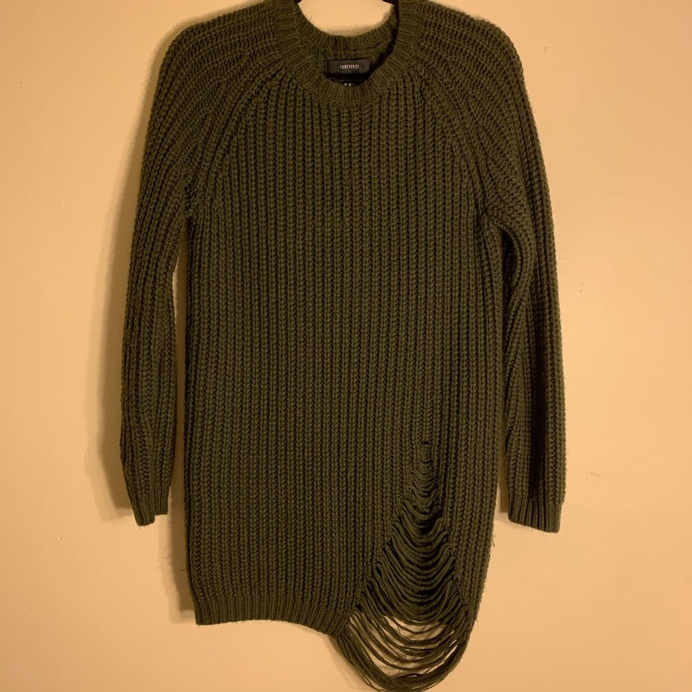 FOREVER 21 Knitted Distressed Sweater